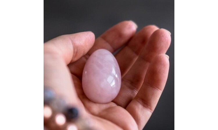 Yoni Egg - Size M-Rose Quartz - Image 2