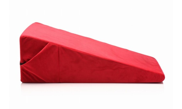 Large Love Cushion - Red - Image 2