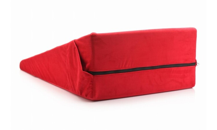 Large Love Cushion - Red - Image 5