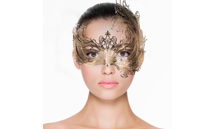 Metal Mask Gold - Image 2