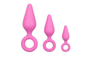 Pink Buttplugs With Pull Ring - Set