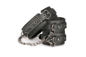 Leather Collar With Anklecuff
