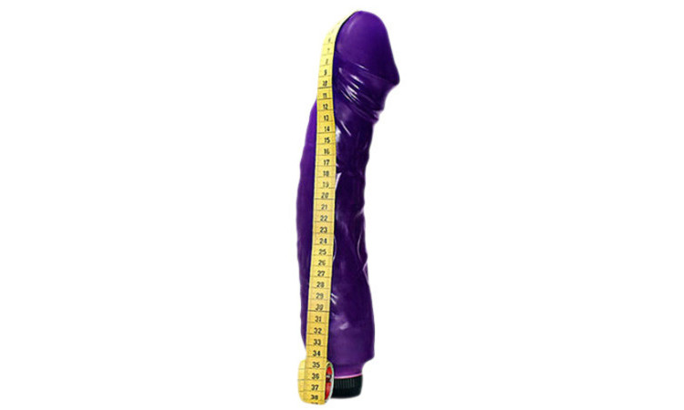 Queeny Love Giant Lover - Image 1