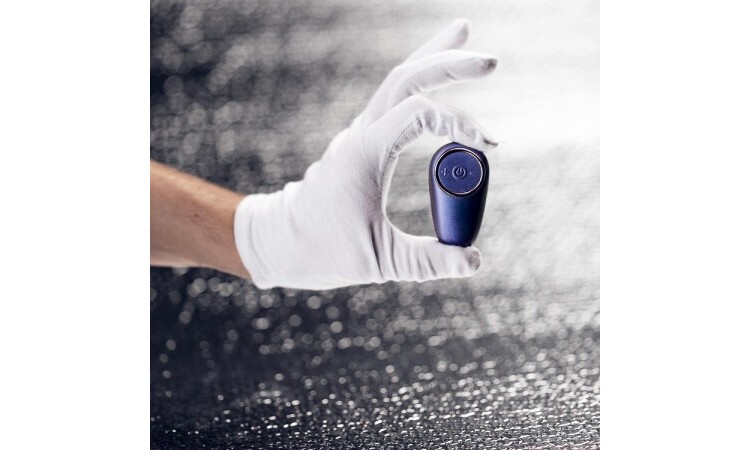 Hueman - Outer Space Vibrating Anal Plug - Image 8