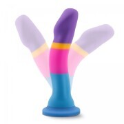 Avant - Silicone Dildo With Suction Cup - Hot 'n' Cool - Image 5
