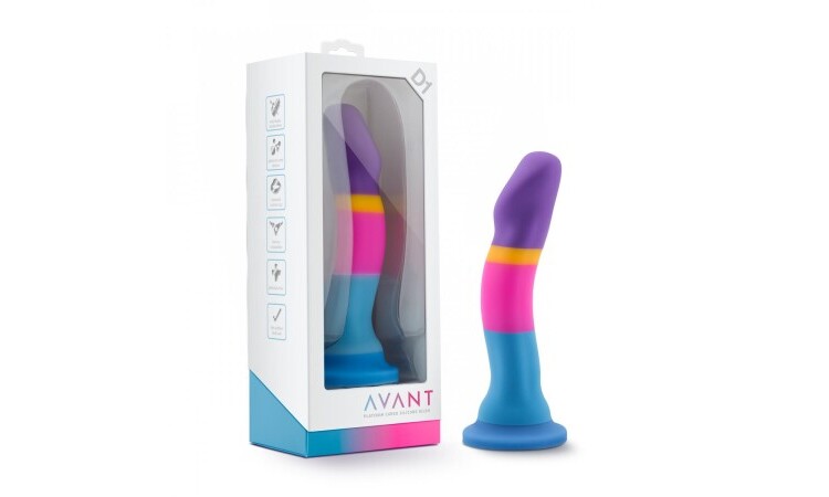 Avant - Silicone Dildo With Suction Cup - Hot 'n' Cool - Image 6