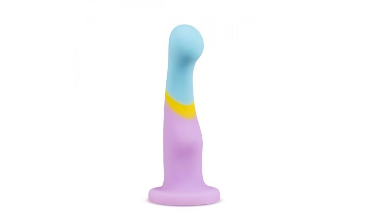 Avant - Silicone Dildo With Suction Cup - Heart of Gold - Image 2