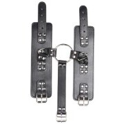 Collar with Cuffs Restraint Set - Black - Image 5