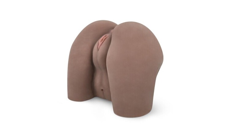 Kiara Summer Realistic Masturbator - Image 2