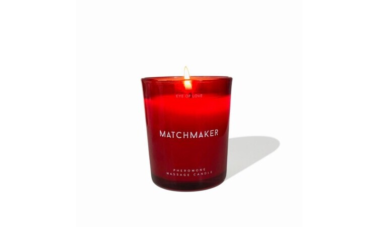 Matchmaker Red Diamond Pheromone Massage Candle - Image 2